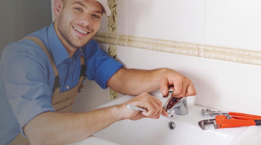 Professional clogged drains services in Goodfield, IL